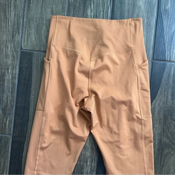 Girlfriend Collective High Rise Compressive Leggings in Twig Sz M - Picture 6 of 7